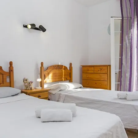 Mari Villa Vidreres
